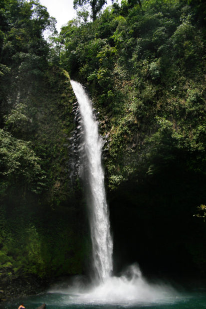 la fortuna waterfall